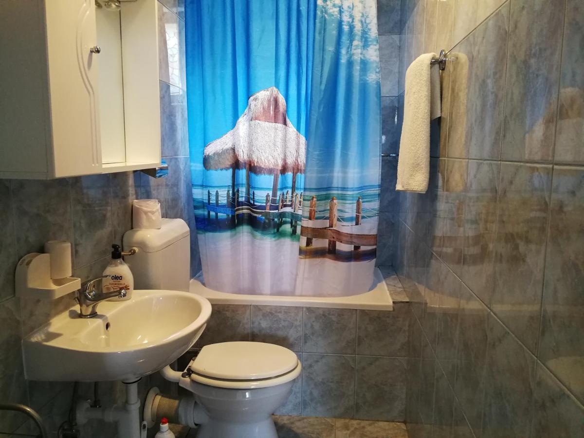 Apartmani Kalajevo Crikvenica Exterior foto