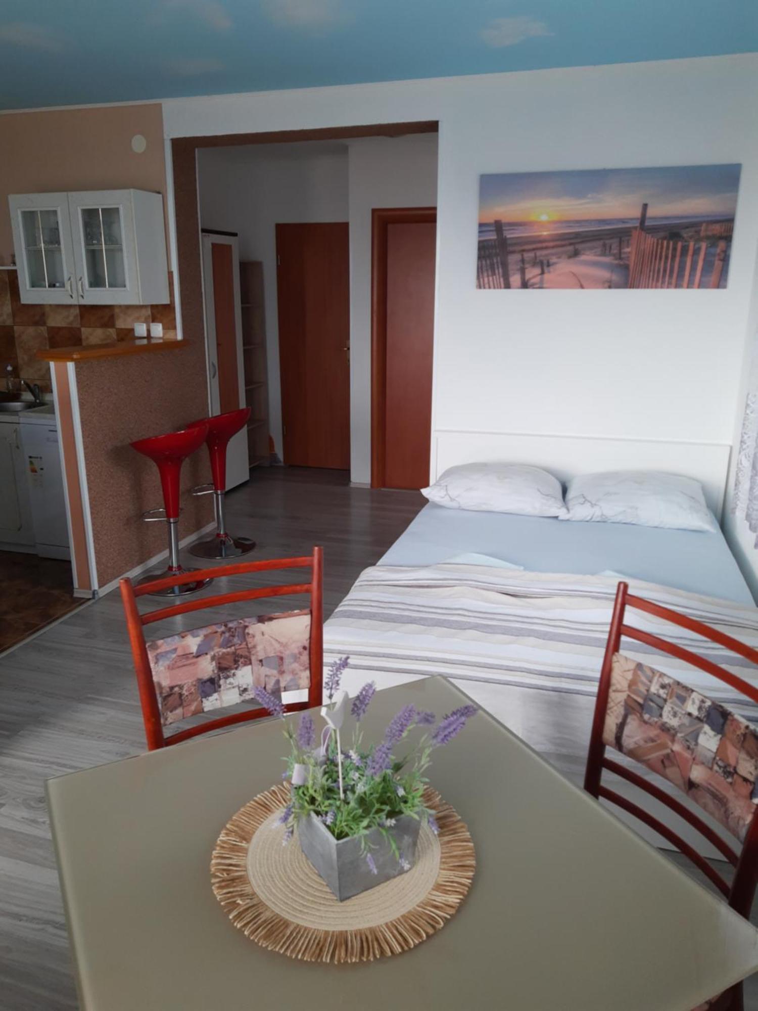 Apartmani Kalajevo Crikvenica Exterior foto